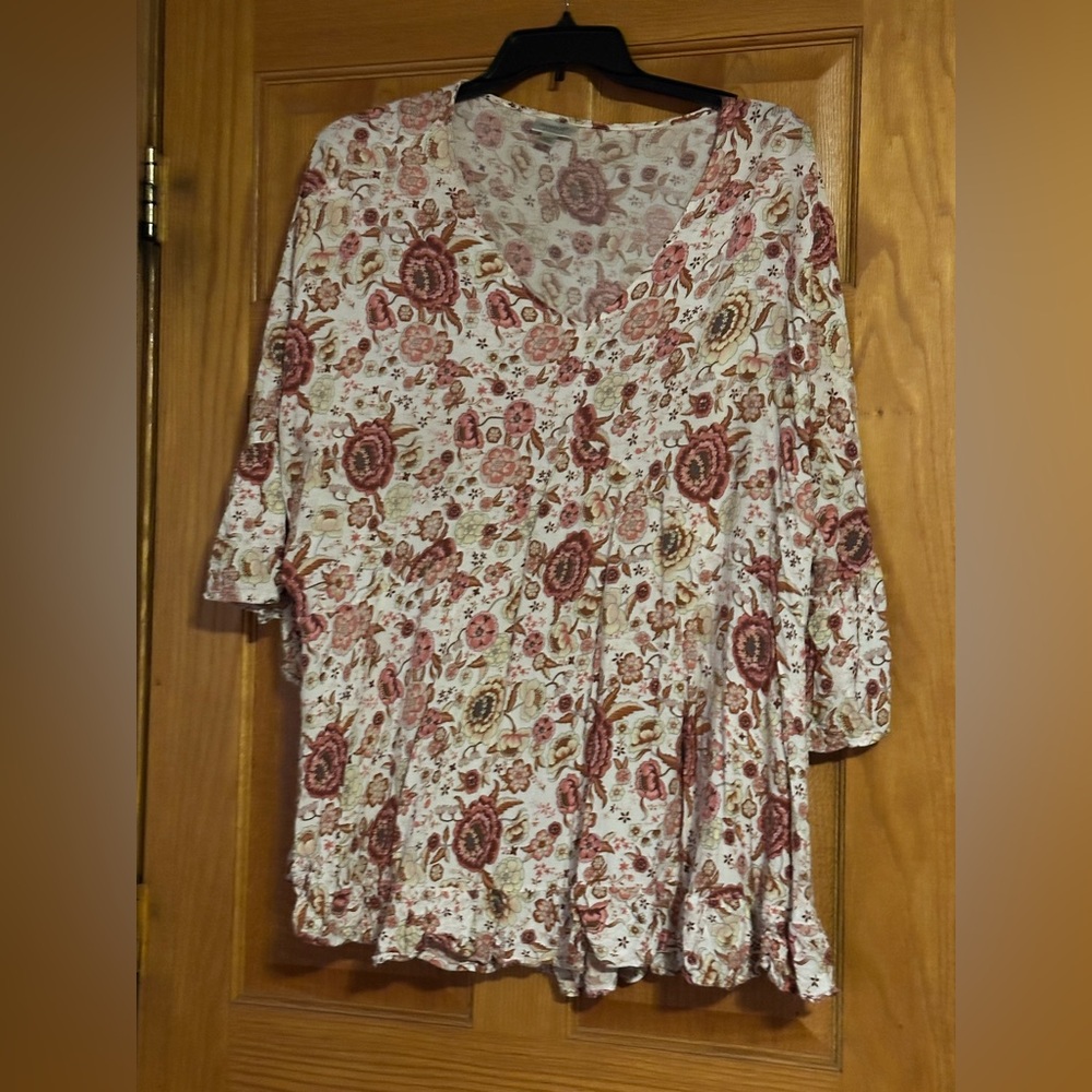 Avenue Women’s Baby Doll Top Sz 30/32